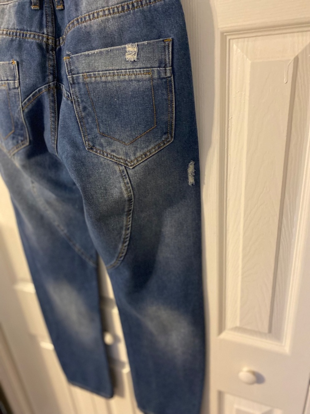 Jeans - Picture 3 of 6